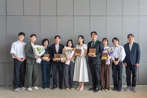 월드비전 손충현·김광호·김지은 대표, '밥피어스아너클럽' 위촉 - 뉴스 썸네일 이미지